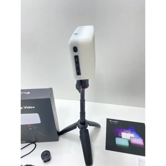 Camera Lighting Portable With Colour Filters Handheld LED Light - Picture 7 of 11